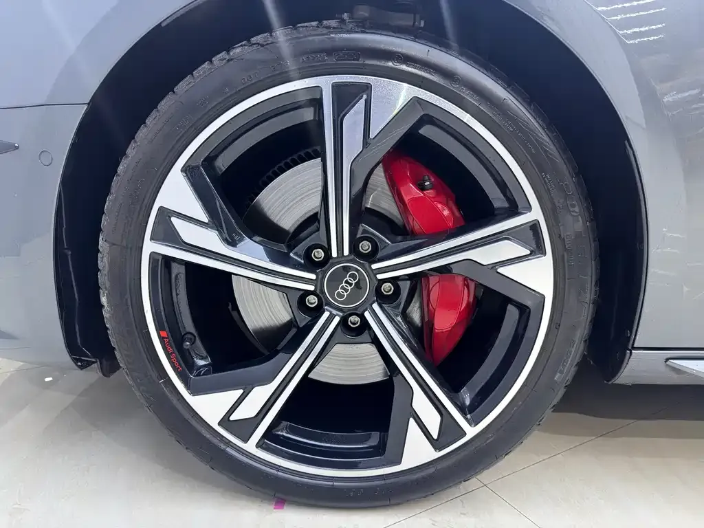 Audi S4 2025 из CN, фото 5