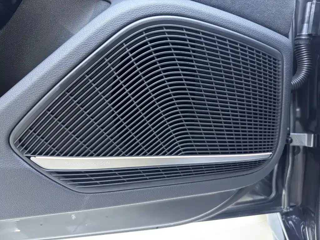 Audi S4 2025 из CN, фото 7