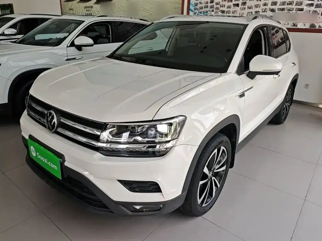 Volkswagen Tharu — фото 10