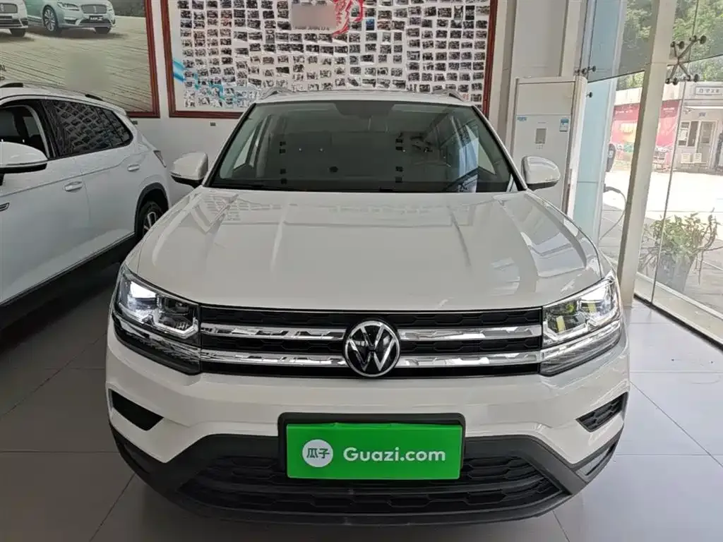 Volkswagen Tharu — фото 3