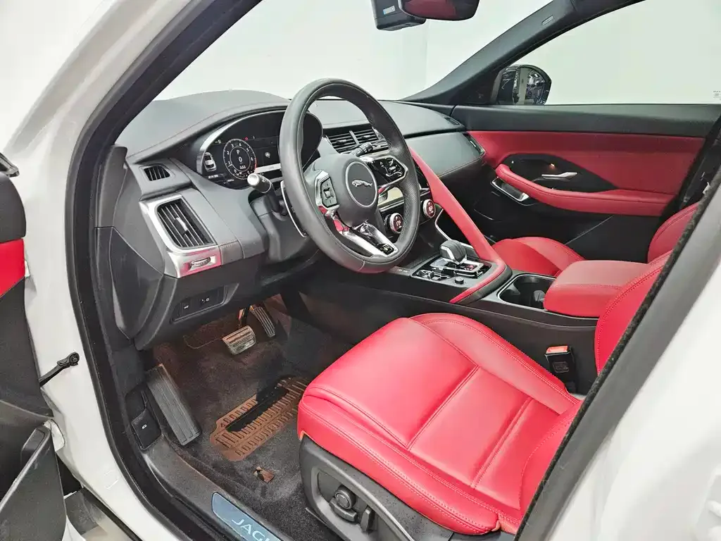 Jaguar E-PACE 2024 из CN, фото 10