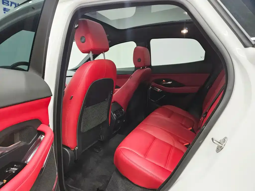 Jaguar E-PACE 2024 из CN, фото 2