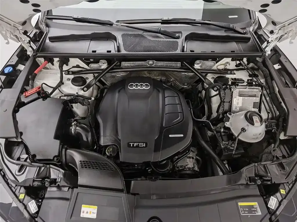 Audi Q5L 2021 из CN, фото 3