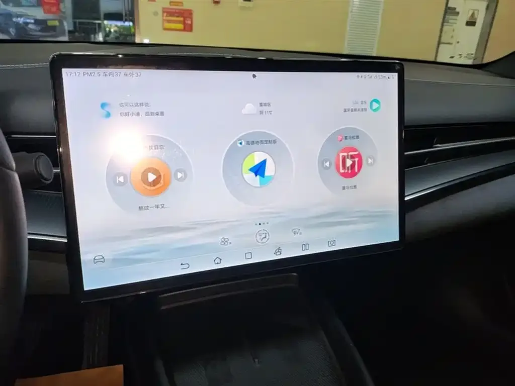 BYD Seal — фото 2