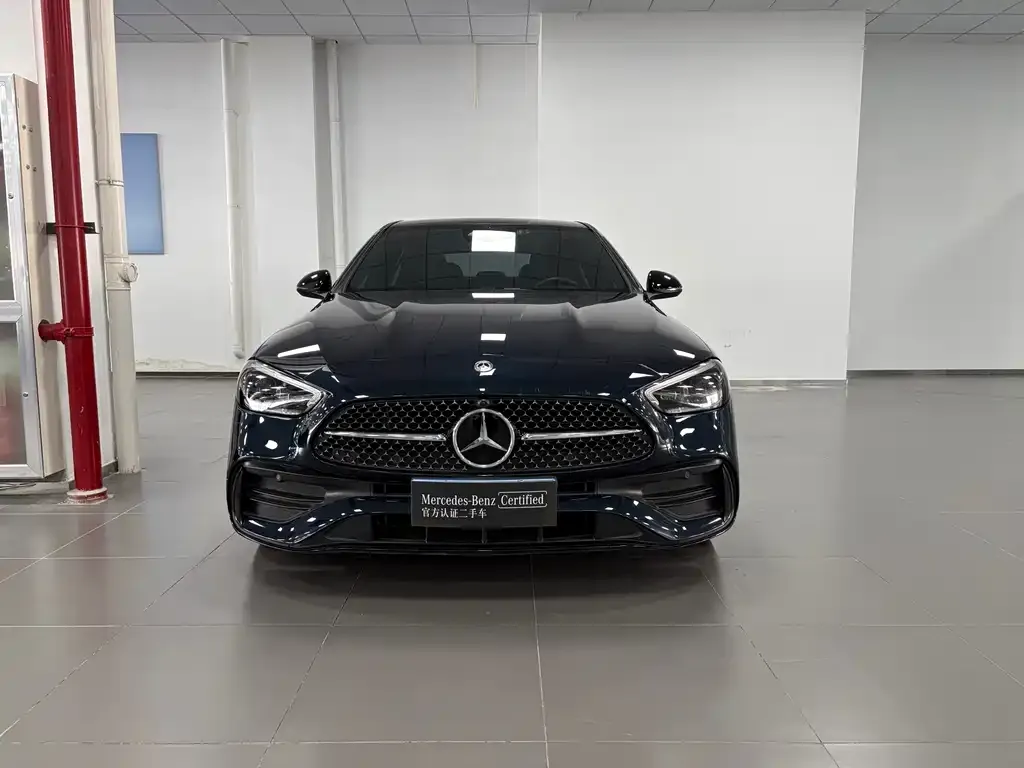 Mercedes-Benz C-Class — фото 1