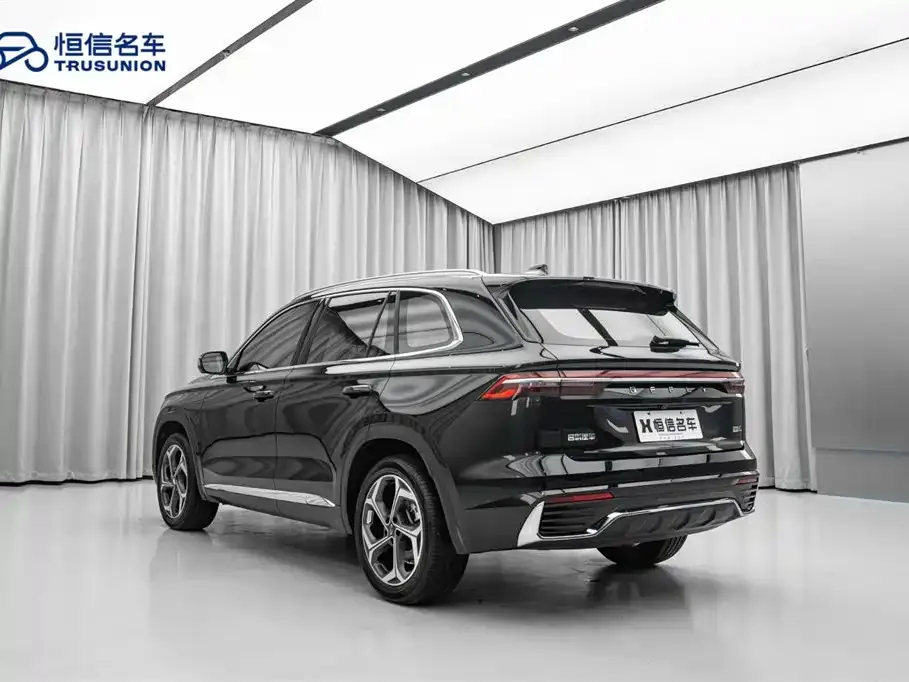 Geely Xingyue L — фото 8