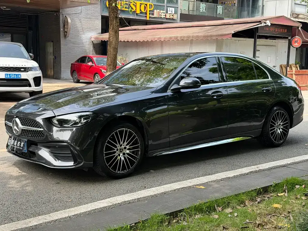 Mercedes-Benz C-Class — фото 1