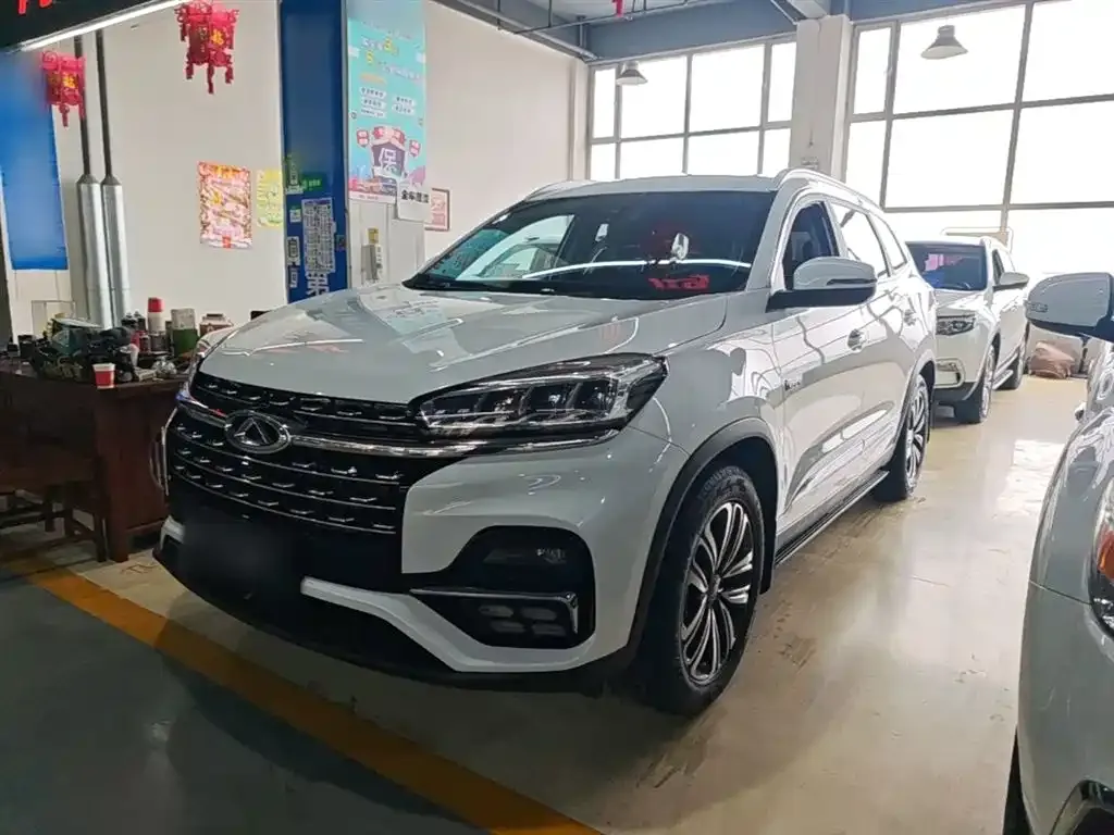 Chery Tiggo 8 — фото 3