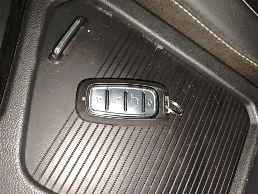 Volkswagen 途观L插电混动 2021 из CN, фото 10