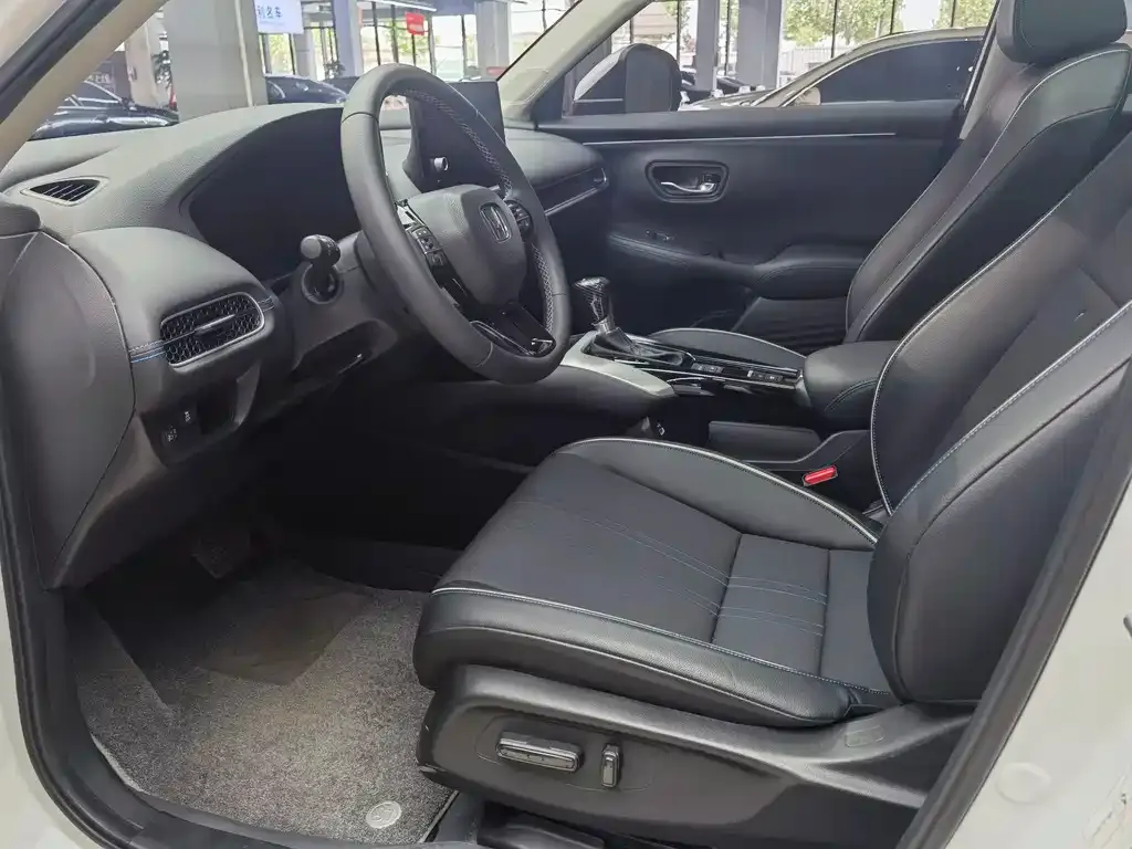 Honda HR-V 2024 из CN, фото 8
