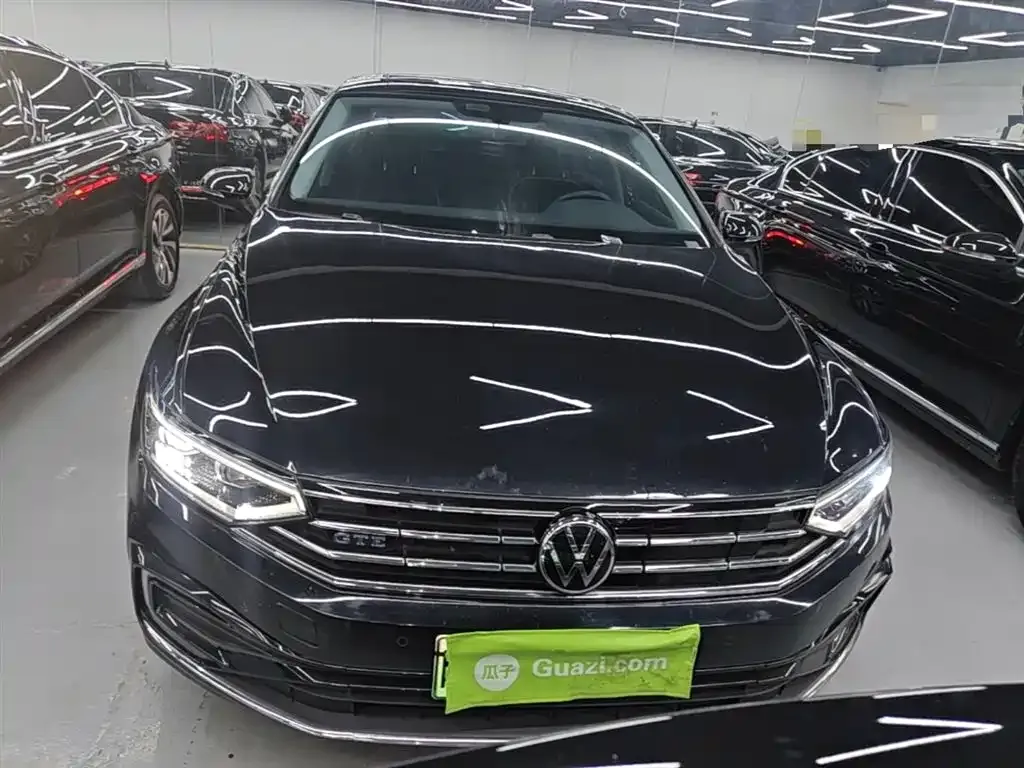 Volkswagen Magotan GTE PHEV 2024 из CN, фото 3