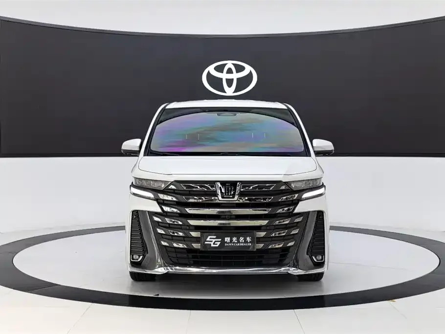 Toyota Vellfire 2024 из CN, фото 2