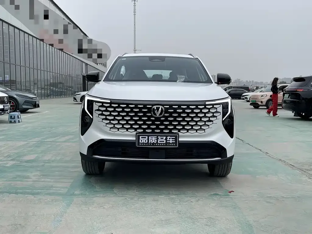 Changan CS55PLUS PHEV 2026 из CN, фото 4