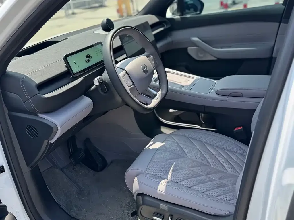 NIO EC6 2025 из CN, фото 7