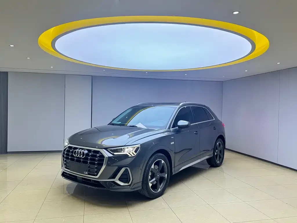 Audi Q3 2022 из CN, фото 1