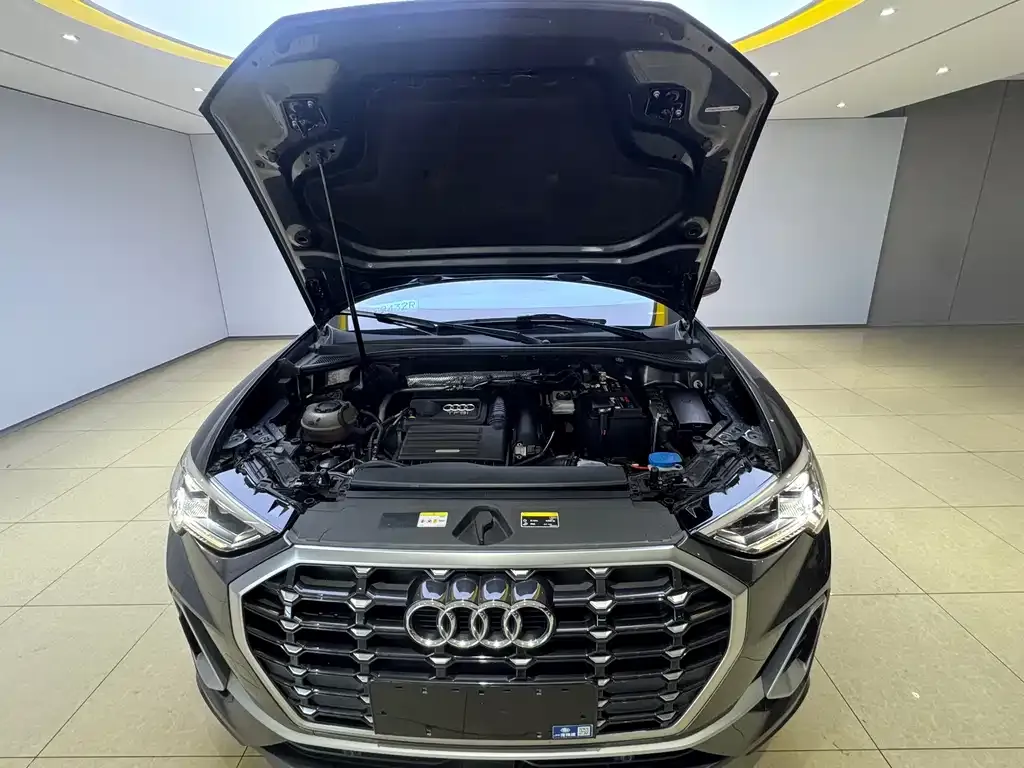 Audi Q3 2022 из CN, фото 10