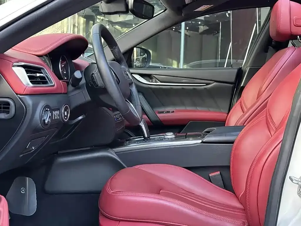Maserati Ghibli 2021 из CN, фото 3