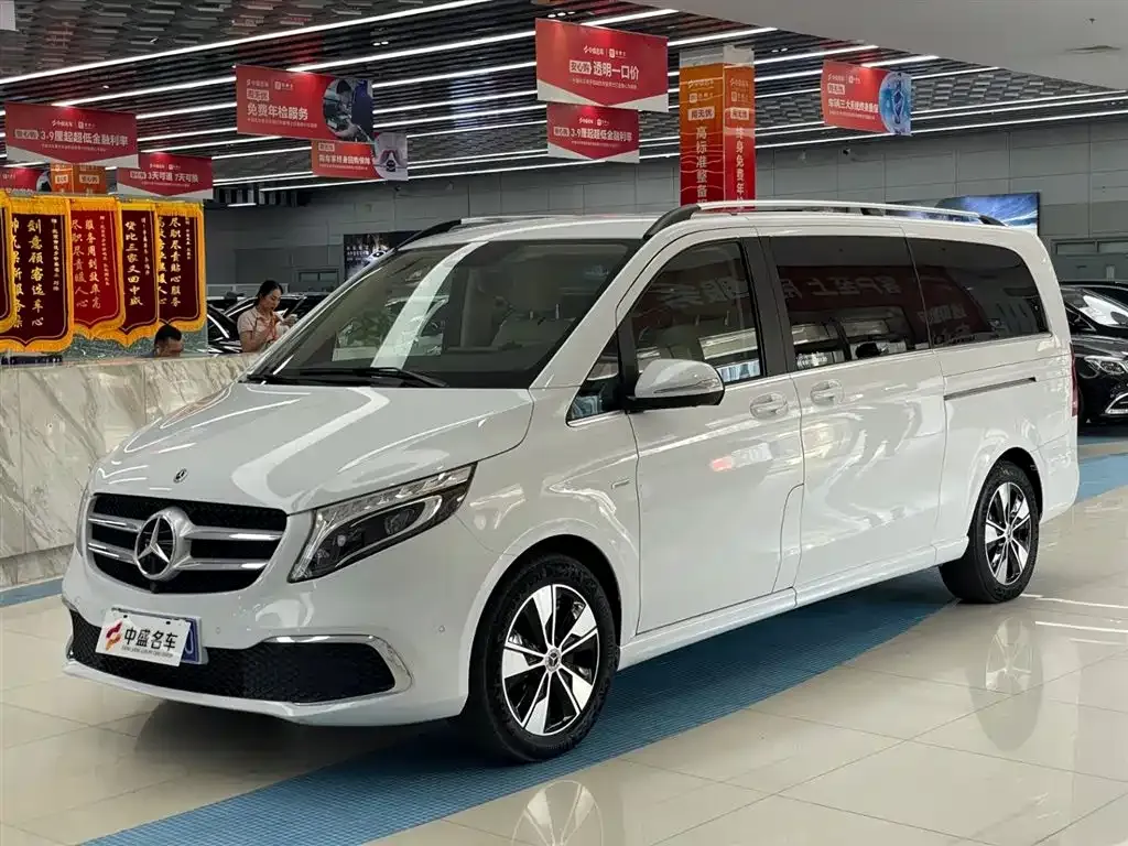 Mercedes-Benz V-Class 2022 из CN, фото 1