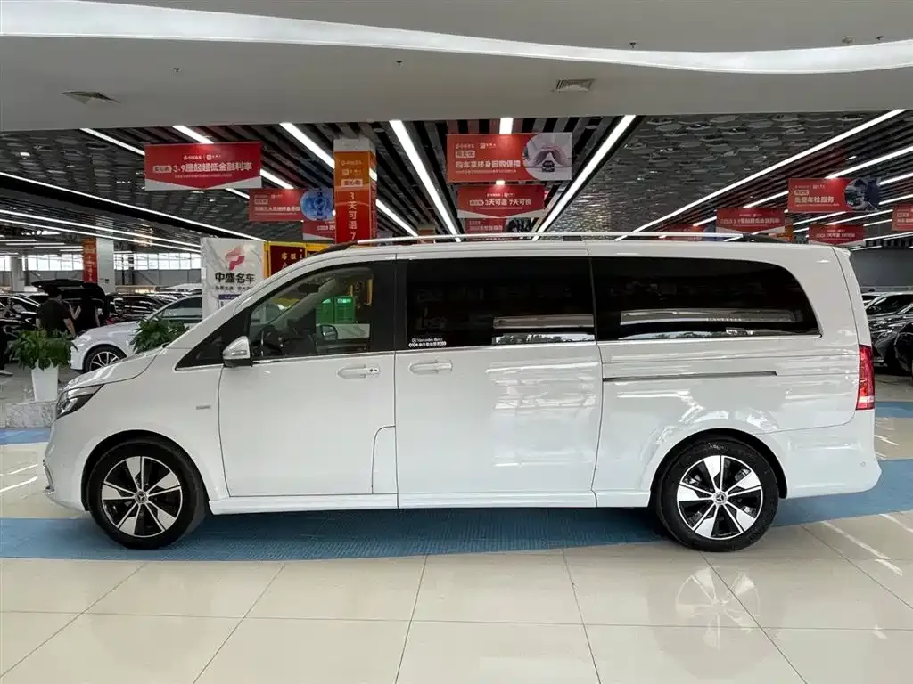 Mercedes-Benz V-Class 2022 из CN, фото 6