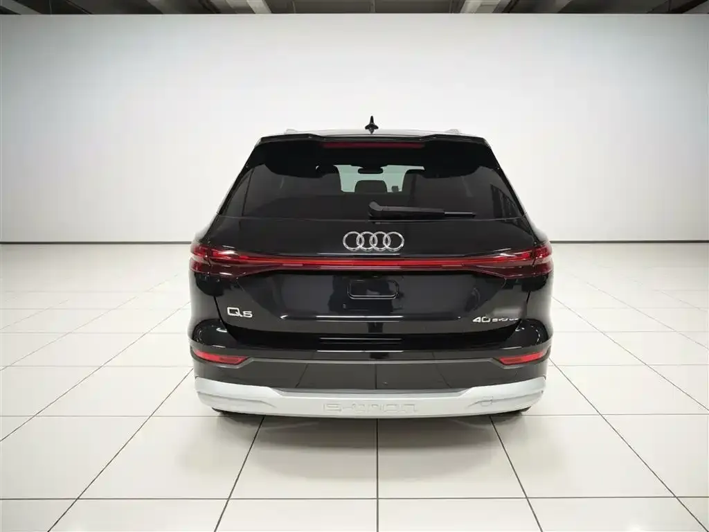 Audi Q5 e-tron 2023 из CN, фото 5