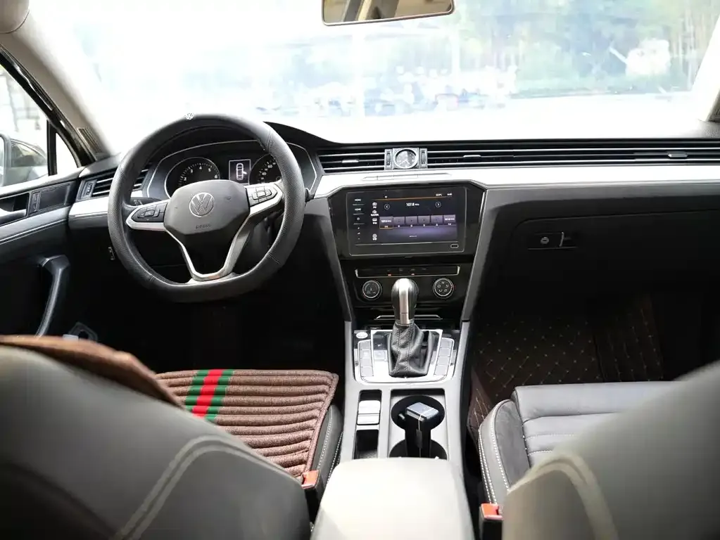 Volkswagen Magotan 2021 из CN, фото 7