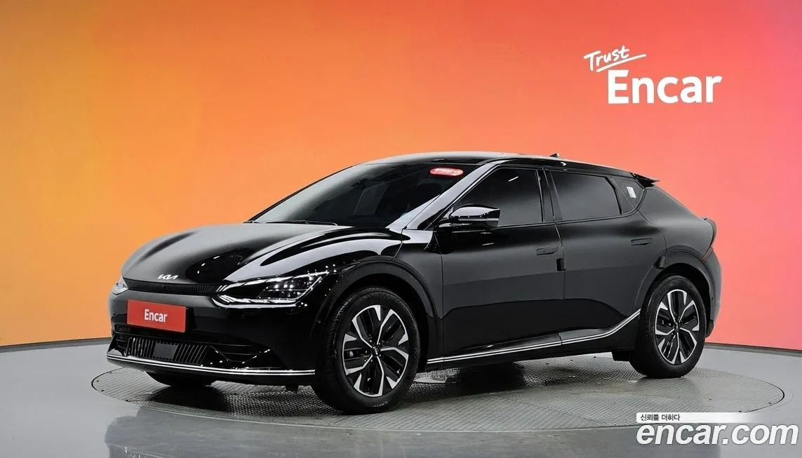 Kia EV6 — фото 1
