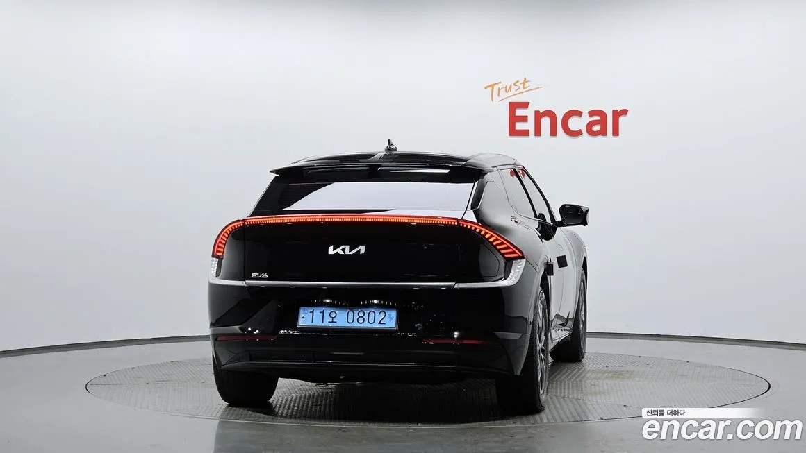 Kia EV6 — фото 2