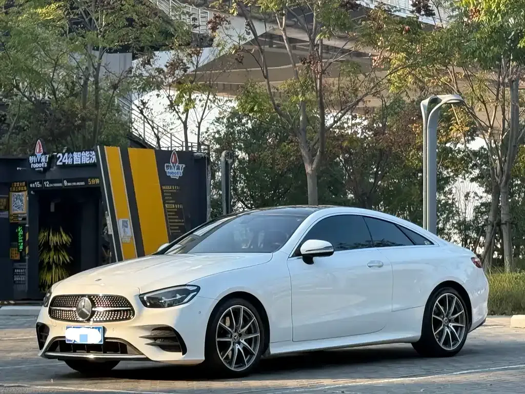 Mercedes-Benz E-Class (Import) — фото 1