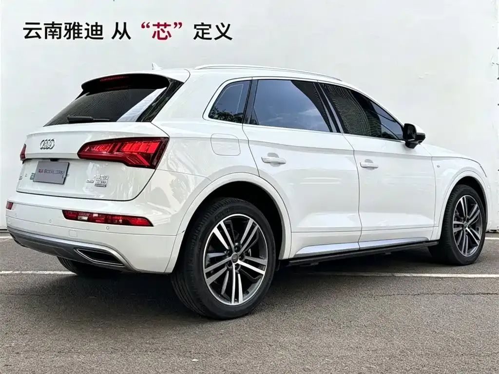 Audi Q5L 2021 из CN, фото 7