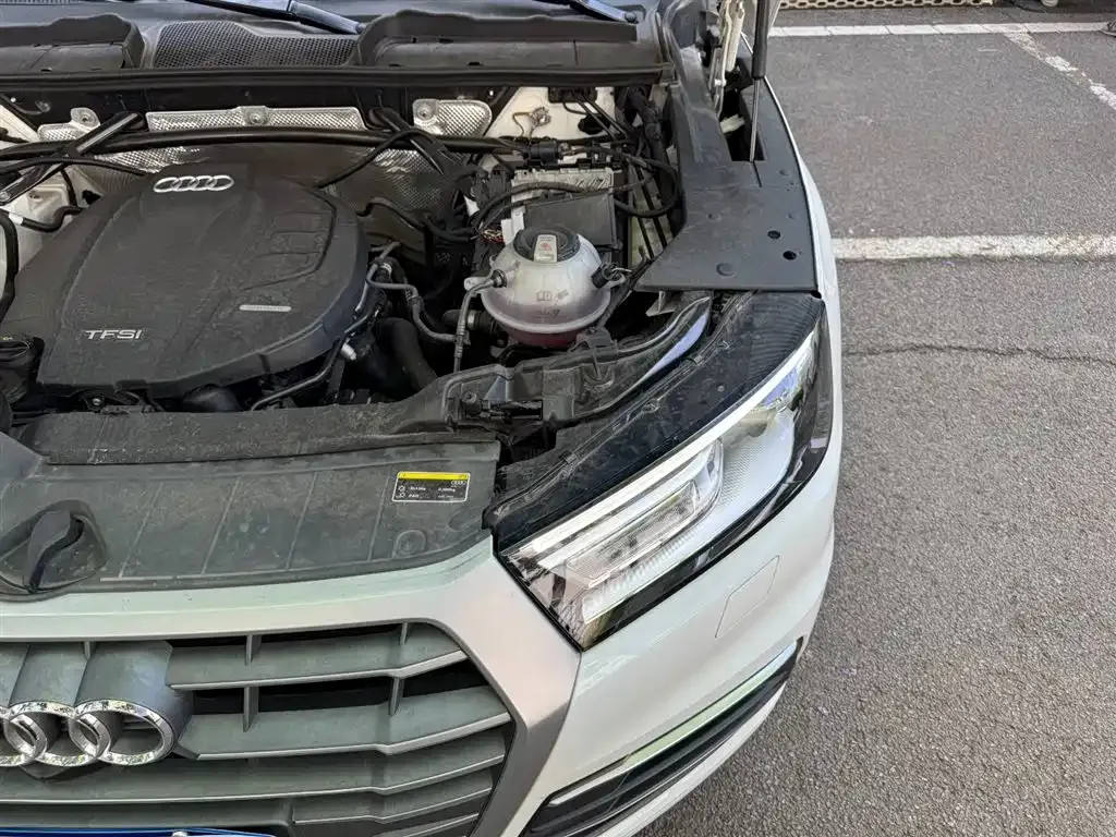 Audi Q5L 2021 из CN, фото 9