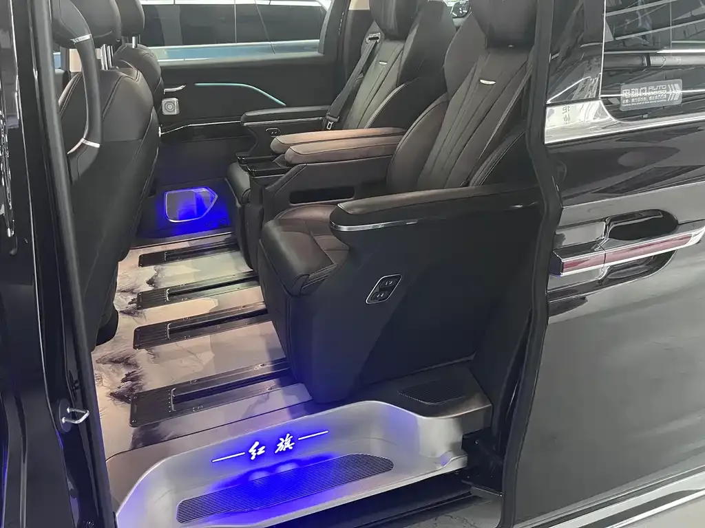 Hongqi HQ9 PHEV 2024 из CN, фото 8