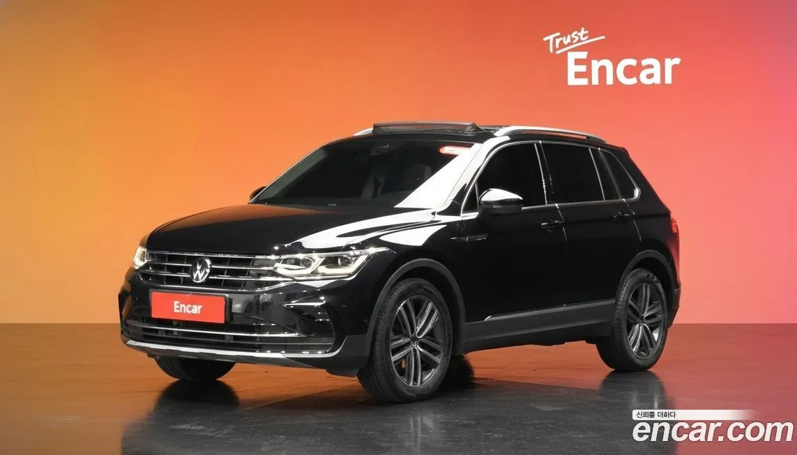 Volkswagen Tiguan — фото 1