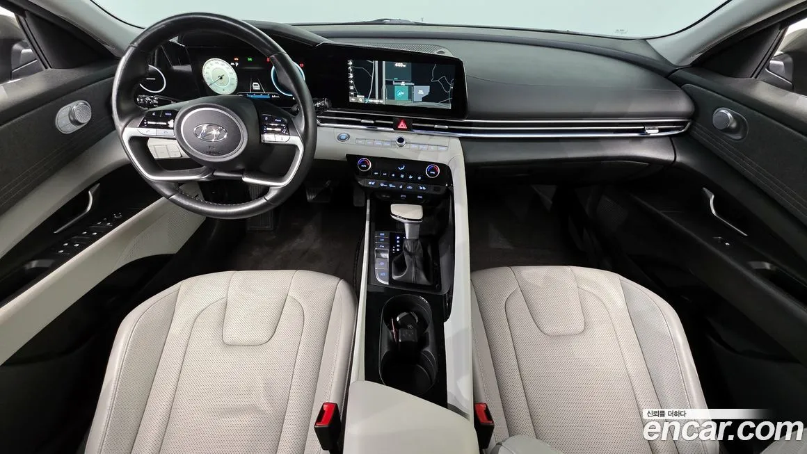 Hyundai AVANTE — фото 2