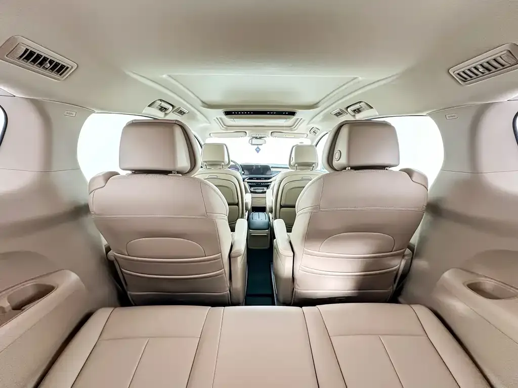 Buick GL8 Hybrid 2025 из CN, фото 5