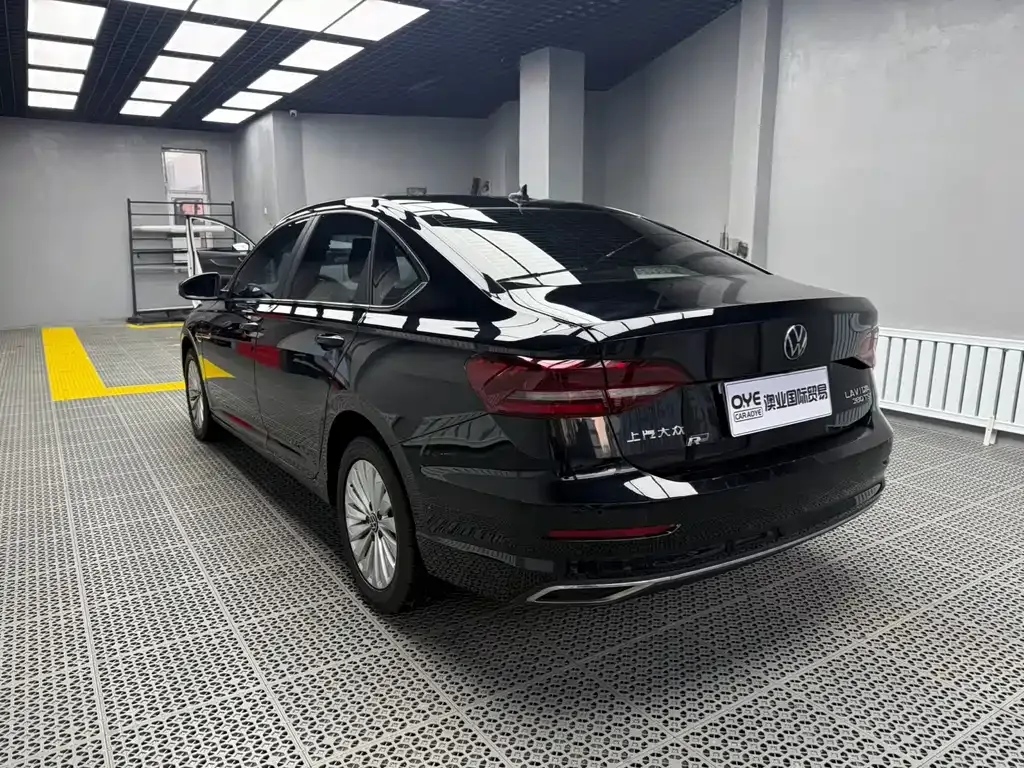Volkswagen Lavida 2021 из CN, фото 9