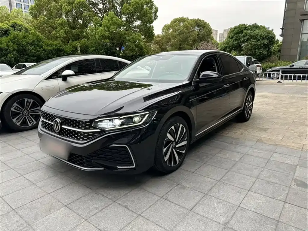 Volkswagen Passat 2021 из CN, фото 1
