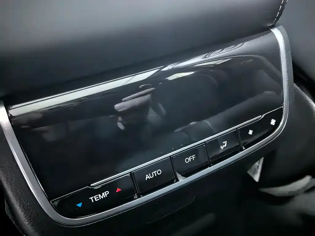 GAC Motor Trumpchi GS8 — фото 9