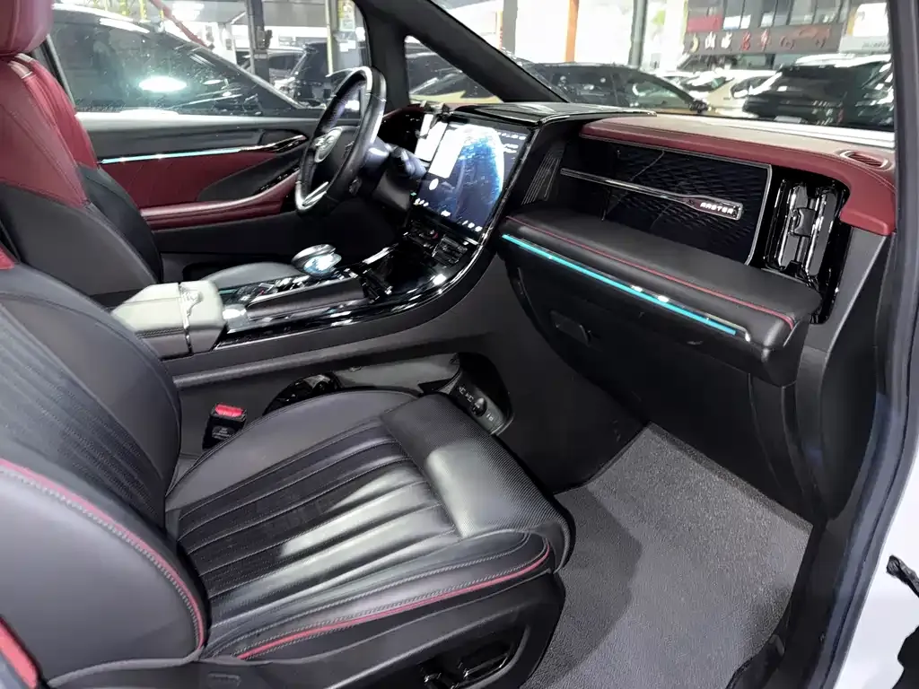 GAC Motor Trumpchi M8 — фото 3