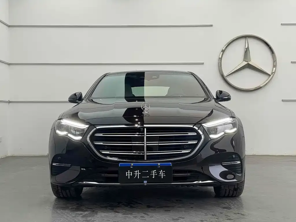 Mercedes-Benz E-Class 2024 из CN, фото 4