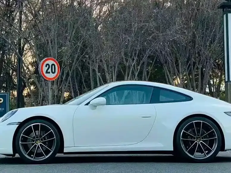 Porsche 911 — фото 4