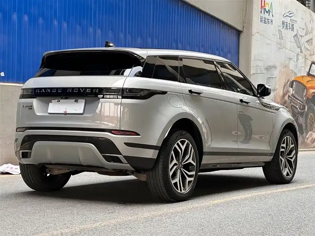 Land Rover Evoque — фото 6