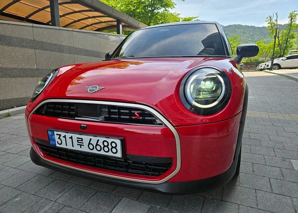 Mini Cooper 2025 из KR, фото 3