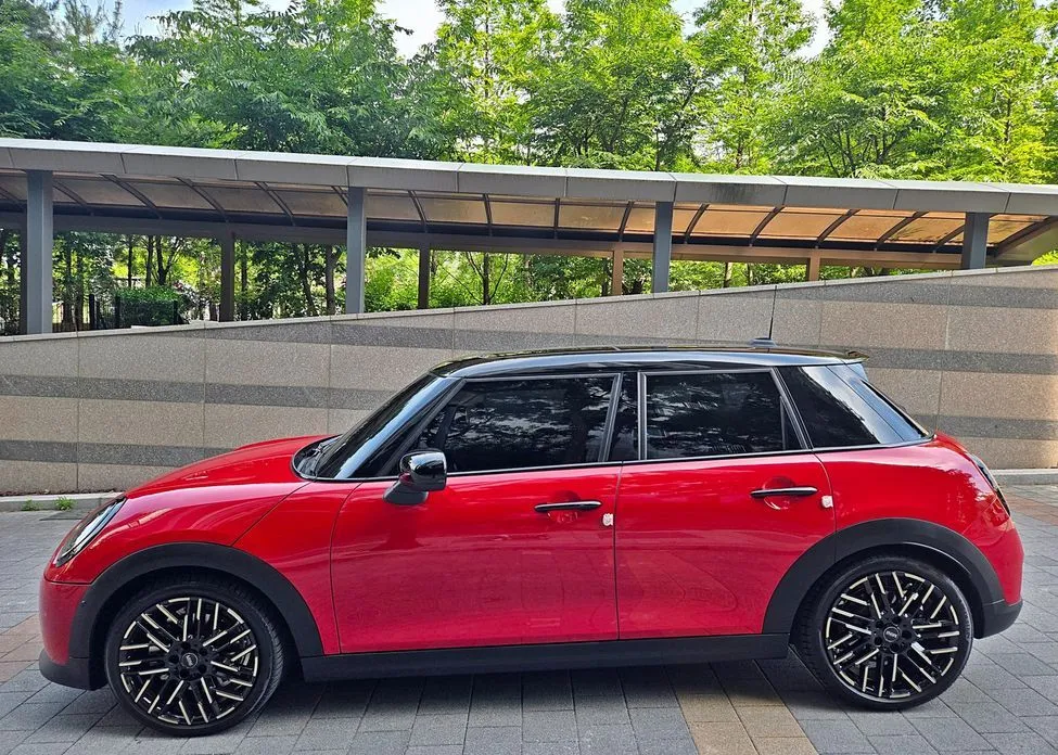 Mini Cooper 2025 из KR, фото 8