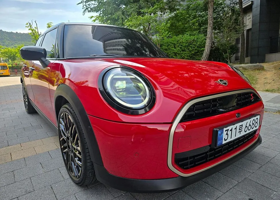 Mini Cooper 2025 из KR, фото 4