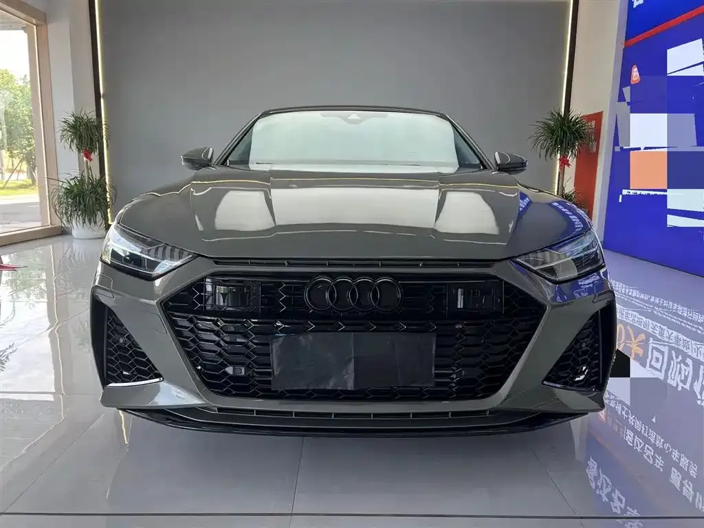 Audi A7L — фото 6