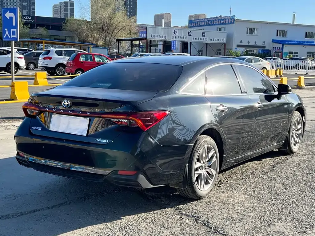Toyota Avalon 2022 из CN, фото 10