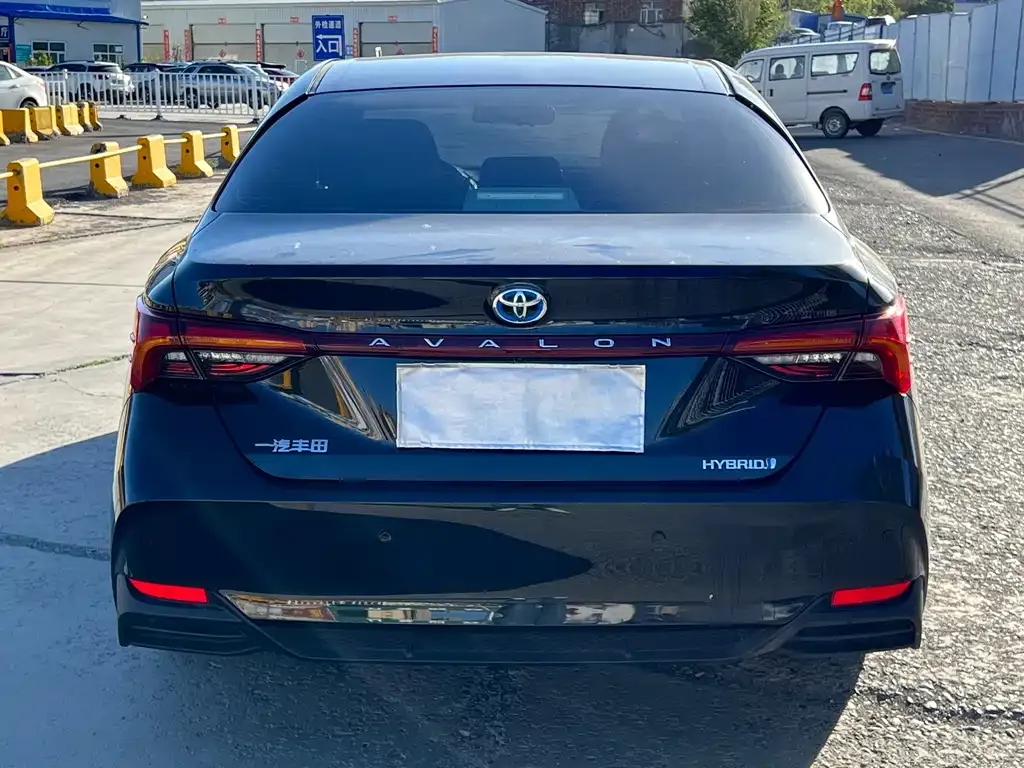 Toyota Avalon 2022 из CN, фото 5