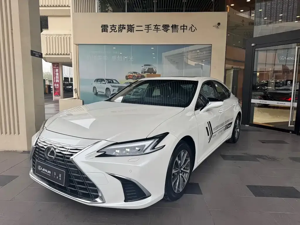 Lexus ES 2025 из CN, фото 1