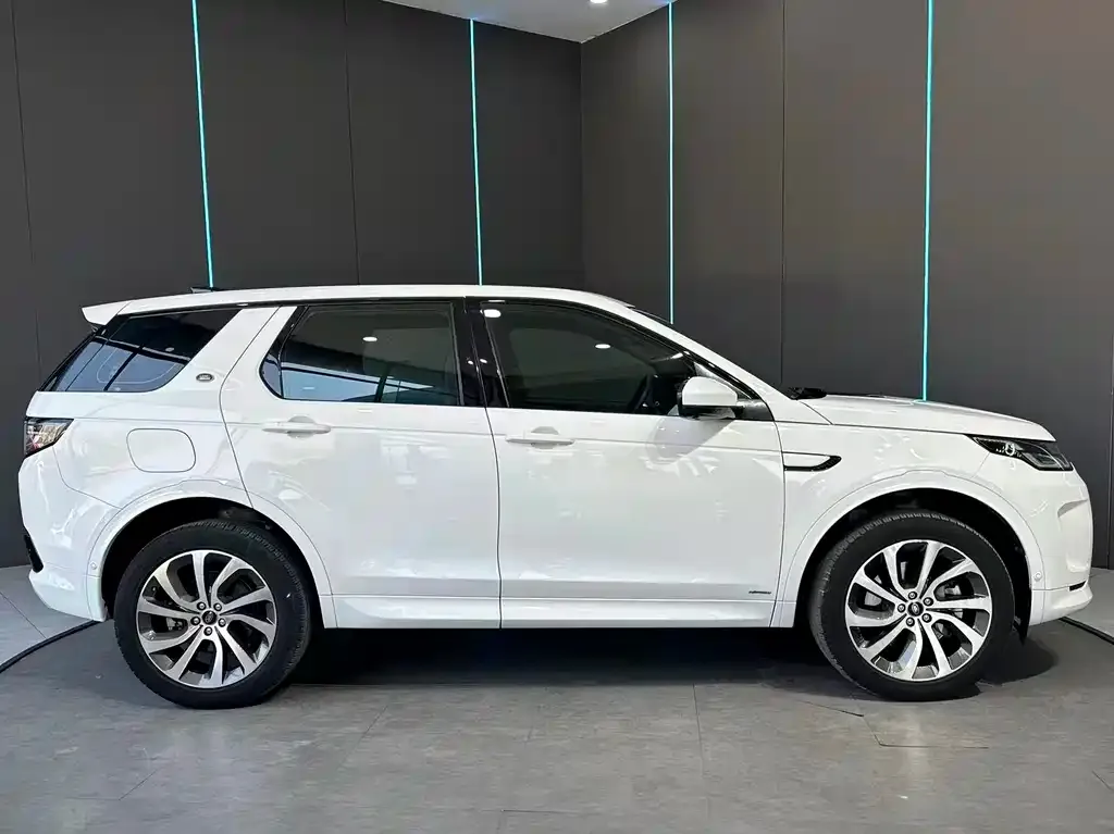 Land Rover Discovery Sport — фото 8