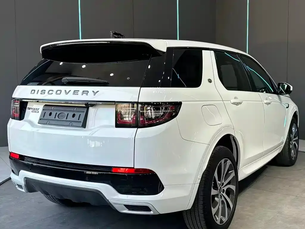 Land Rover Discovery Sport — фото 2